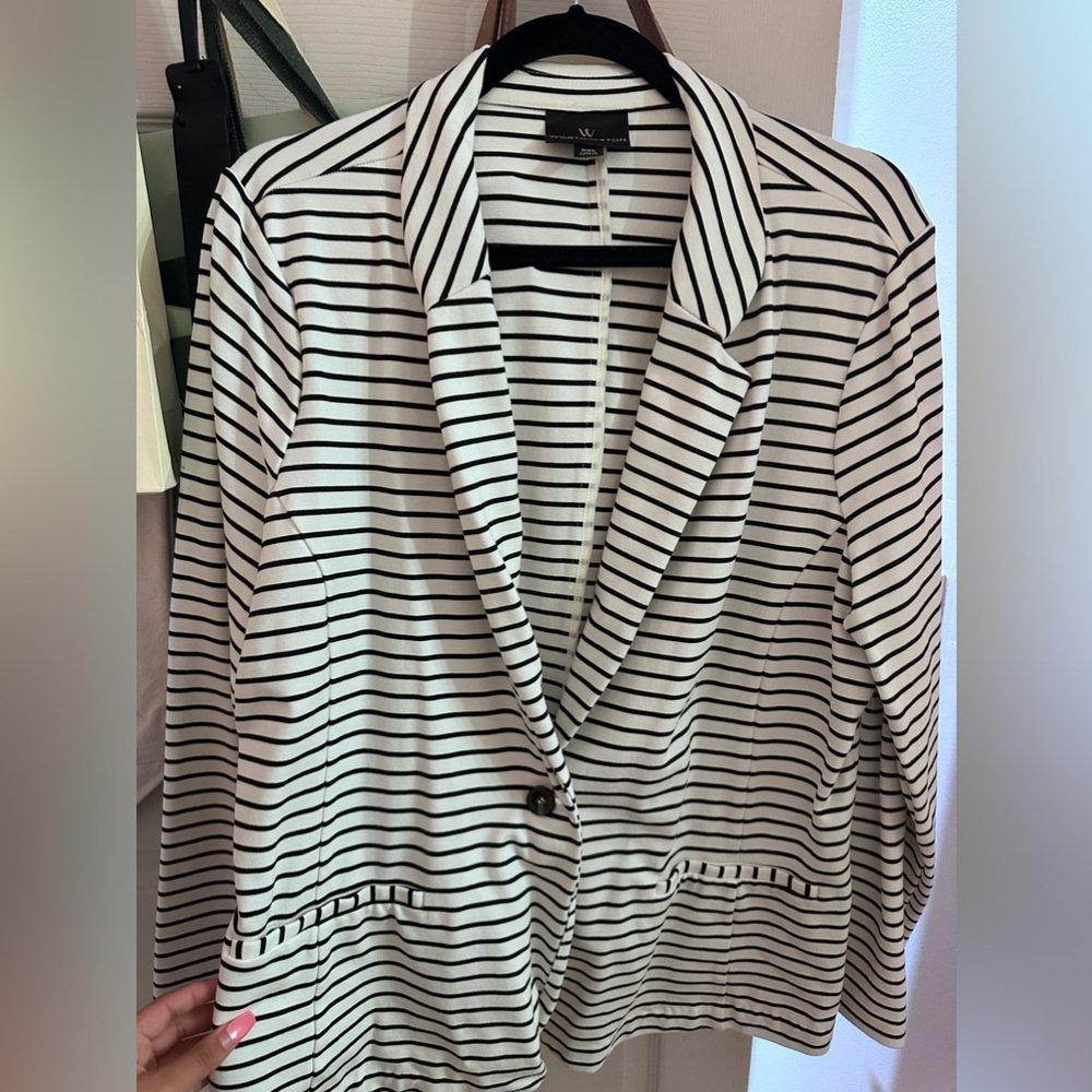 Black and white stripped blazer